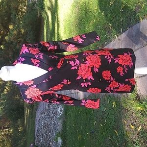 NEW VENUS Puff Sleeve Mini Dress